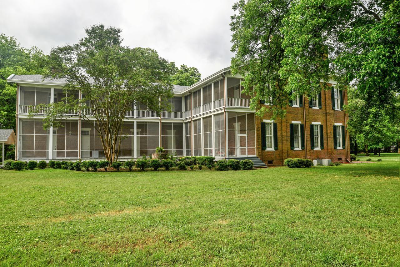 Belmont Plantation, Est 1857 Bed & Breakfast กรีนวิลล์ ภายนอก รูปภาพ