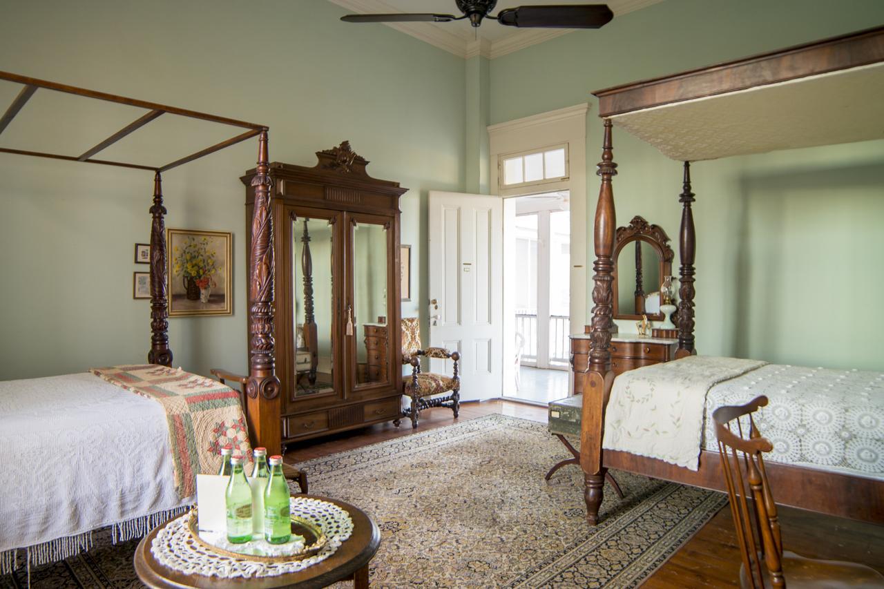 Belmont Plantation, Est 1857 Bed & Breakfast กรีนวิลล์ ภายนอก รูปภาพ