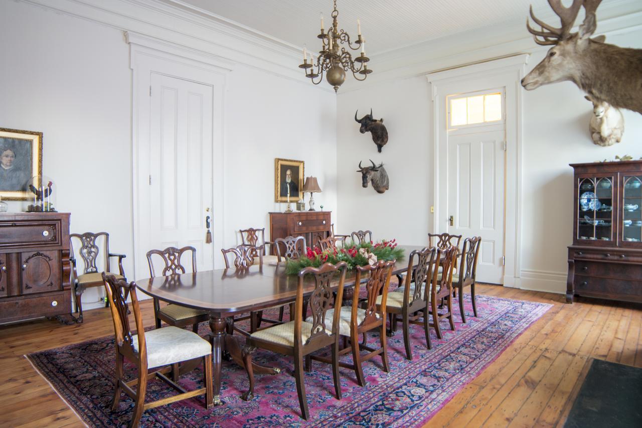Belmont Plantation, Est 1857 Bed & Breakfast กรีนวิลล์ ภายนอก รูปภาพ